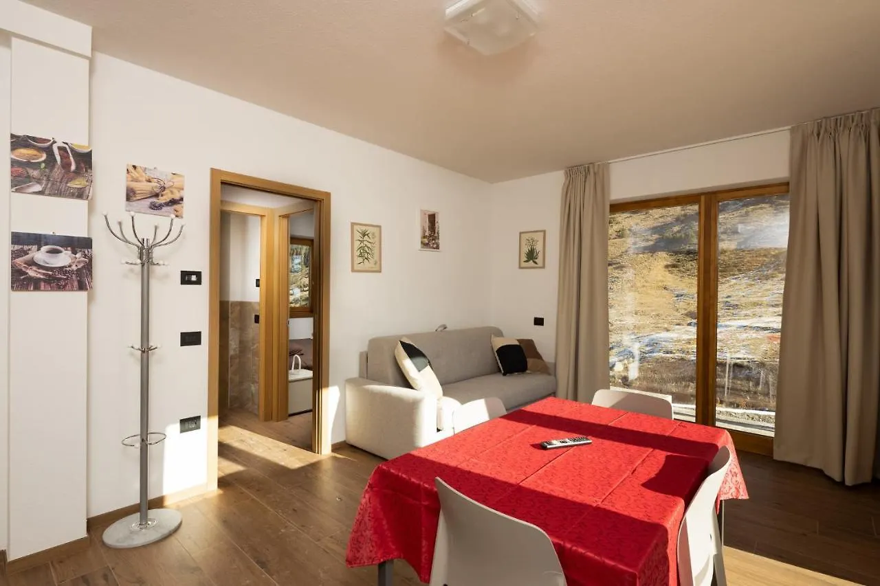Baita Noemi Apartment Livigno 0*,  Italy